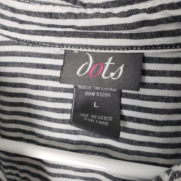 Striped Button up Top - Picture 3 of 6